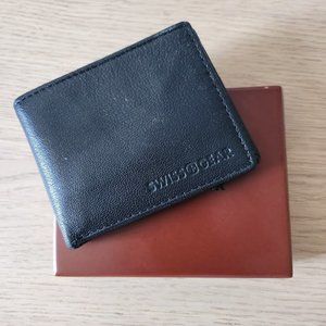 SwissGear Premium Leather Wallet